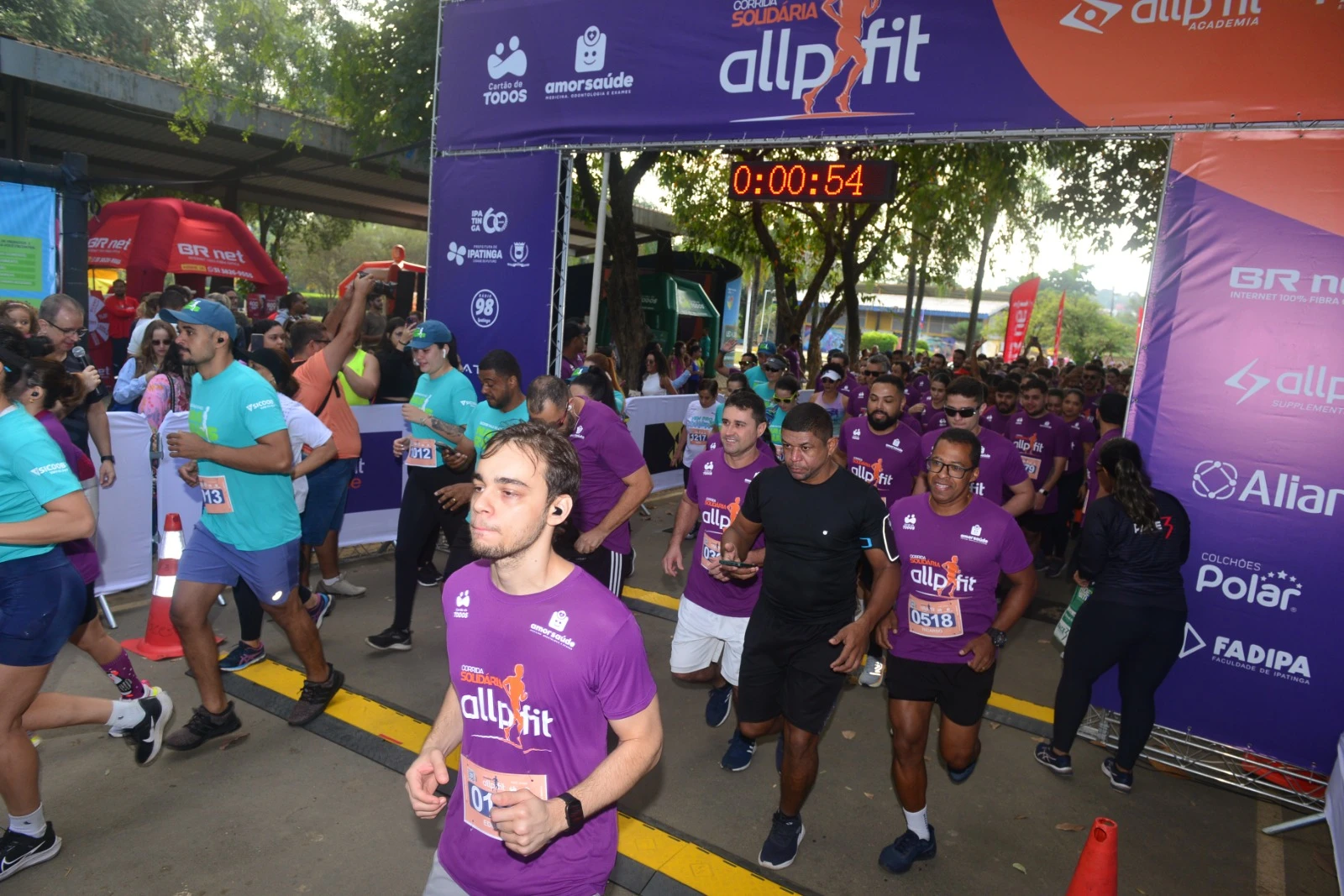 corrida-solidaria-allp-fit-reuniu-milhares-de-pessoas-e-entrou-para-a-historia-no-vale-do-aco-whatsapp-image-2024-06-03-at-14.56.16-1-portalrbn.com.br-1722276923881.jpeg